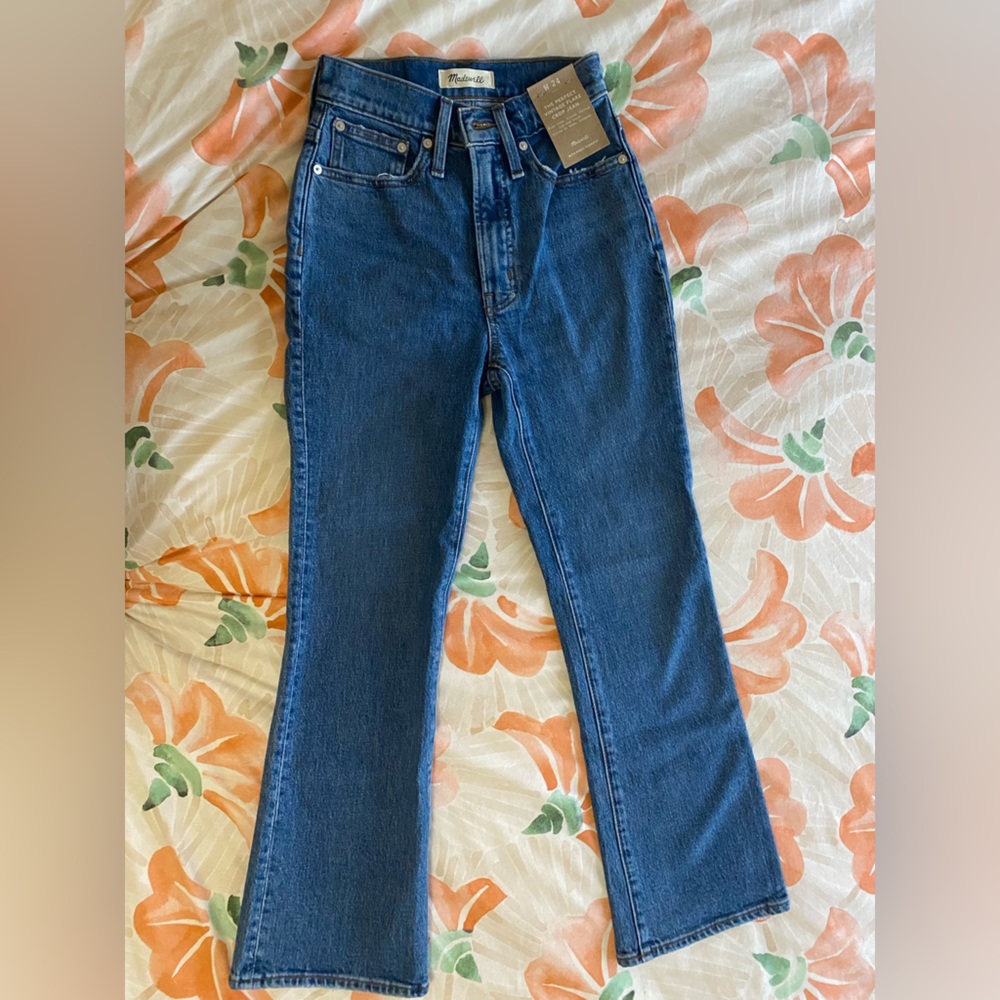 Madewell Perfect Vintage Flare Crop Jean - Size 24
